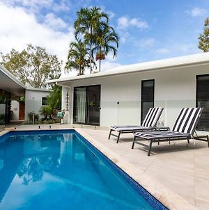 Endless Summer- Ultra Stylish 2 Bedroom Villa Port Douglas Exterior photo