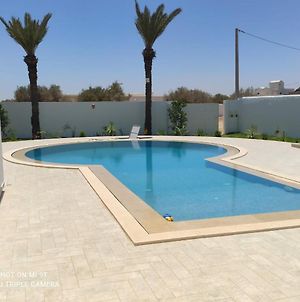 Villa Authentique Djerba, Midoun, Grande piscine Arkou Exterior photo