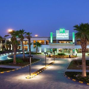 Holiday Inn Riyadh Izdihar, An Ihg Hotel Exterior photo