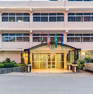 Hillcourt Resort&Spa Nakuru Exterior photo
