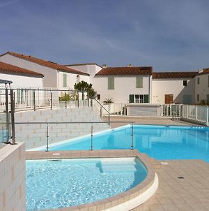 New Studio Palombe dans résidence avec piscine Saint-Martin-de-Ré Exterior photo