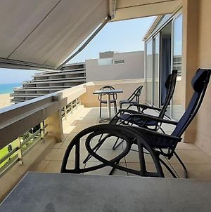Appartement 20 m2 de terrasse face à la mer à Canet en Roussillon Exterior photo