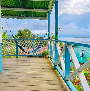 Villa Nixsa Blue Modern Caribbean House W/ Seaview & A/C à Bocas del Toro Exterior photo
