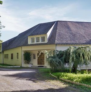 Amazing Home In Vierzon With Wifi And 7 Bedrooms Exterior photo