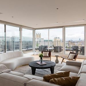 Appartement The Canary Wharf Secret - Glamorous 2Bdr Flat W/ Terrace And Parking à Londres Exterior photo