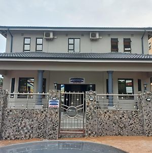 Franque Lodge Durban Exterior photo