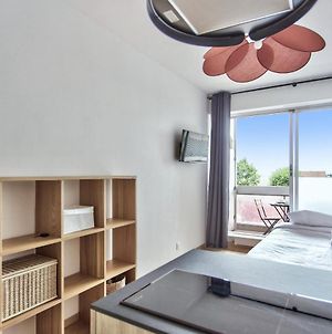 Appartement Nice Studio With Balcony - Puteaux - Welkeys Exterior photo
