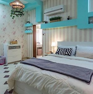 Cheerful 5-Bedroom Villa With Pool Doha Exterior photo