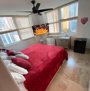 Comfortable Room In The Brickell City Center Area Miami Exterior photo