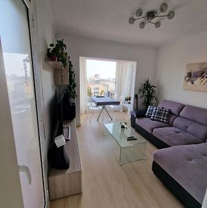 Appartement Amazing Penthouse With Bbq 10 Min Walking From The Beach à Barcelone Exterior photo