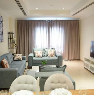 Lovely Apartment In The Pearl Qatar Unit 1304 Doha Exterior photo
