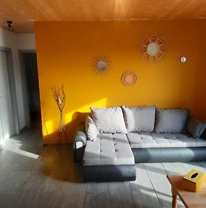 2 Bedrooms Appartement With Furnished Terrace And Wifi At Froid-Chapelle Exterior photo