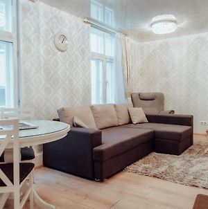 Lovely 1-Bedroom Apartment In The Old Town Tallinn Exterior photo