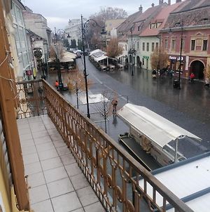 Appartement Apartament Royal Sibiu Exterior photo