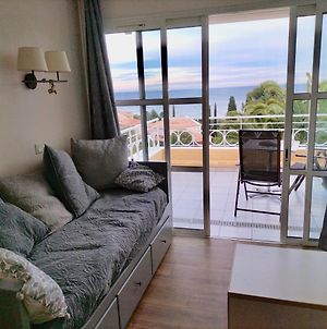 Superbe Appartement avec vue Mer et Piscine Saint-Raphaël Exterior photo
