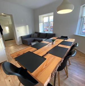 Central Apartment In Aarhus C And Free Parking Exterior photo
