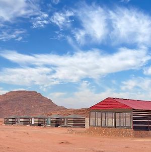 Wadi Rum Bedouin Tour With A Camp Exterior photo