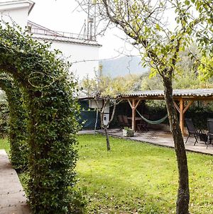 Villa Can Camps Besalu Alojamiento Con Jardin Privado Exterior photo