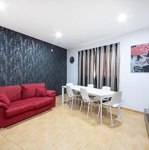Central House With Living, Fast Internet And Bbq By 360 Estates Pietà Exterior photo