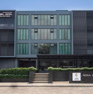 Hôtel Nora Lakeview à Plage de Chaweng Exterior photo