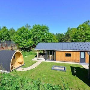 Modern Chalet With Sauna, In A Holiday Park On The Utrechtse Heuvelrug Rhenen Exterior photo