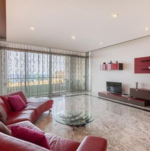 Spacious Seafront Apt With Living, Sofa, Wifi & Ac By 360 Estates Sliema Exterior photo