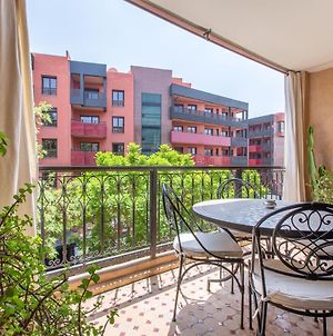 Appartement Haut-Standing au Coeur de Guéliz-Plaza Marrakesh Exterior photo