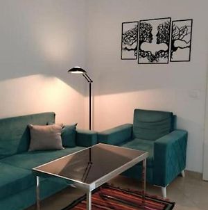 Appartement Modern Appart à Tunis Exterior photo