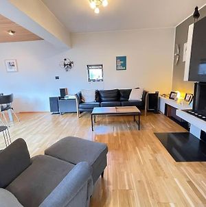Villa Cosy And Family Friendly House In Reykjavik Centrally Located In Laugardalur Exterior photo