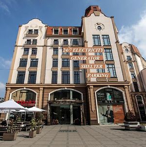 Rius Hotel Lviv Exterior photo