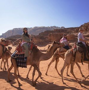 Hôtel Tourism Moon Valley Camp à Wadi Rum Exterior photo
