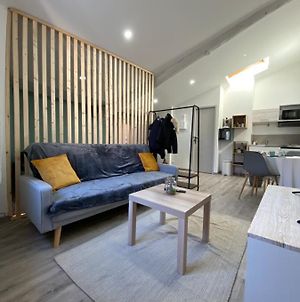 Appartement Studio Loft Confortable Manosque Exterior photo