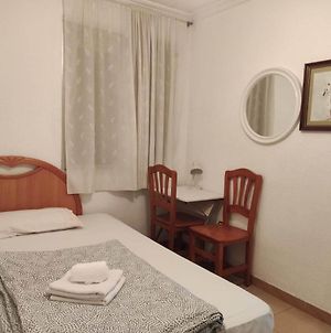 Appartement 30-3- Бюджетная Комната В Квартире Для 2 Человека, Alicante Exterior photo