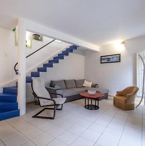 Appartement Les Volets Bleus T3 de 80 m2 patio privatif à Rochefort-sur-Mer Exterior photo