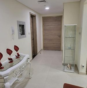 401 Luxurious Furnished Two Bedroom Apartment With Maid Room Available For Short Term Stay Dubaï Exterior photo