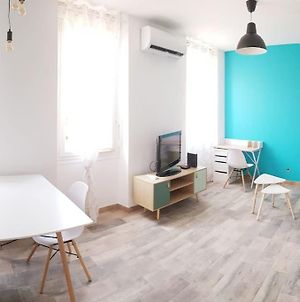 Appartement Agreable T2 Renove, Climatise Et Lumineux à Marseille Exterior photo