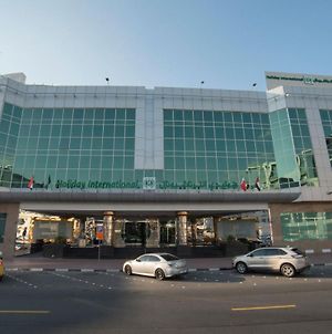 Holiday International Hotel Embassy District Dubaï Exterior photo