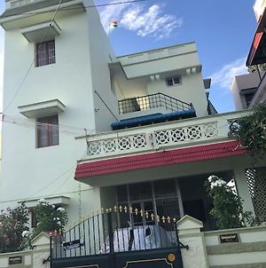 Appartement Aishwarya Nivas à Palni Exterior photo
