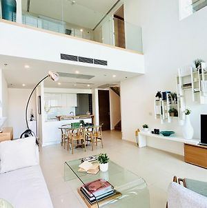 The River Luxury Two Bedrooms Bangkok Exterior photo
