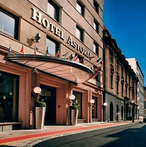 Best Western Premier Hotel Astoria Zagreb Exterior photo