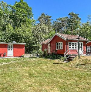 Amazing Home In Rnne With 2 Bedrooms And Wifi Rønne Exterior photo