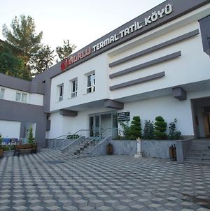 Hôtel Ugurlu Termal Tatil Koyu à Gaziantep Exterior photo