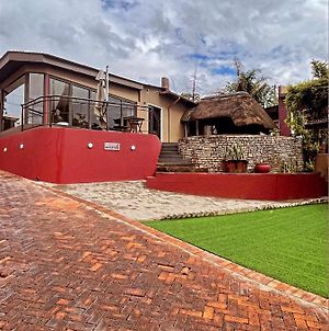Ethithiya Boutique Guesthouse Windhoek Exterior photo