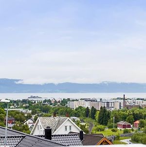 Adorable 1-Bedroom Apartment With A Fantastic View Trondheim Exterior photo