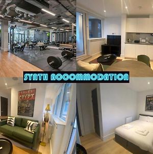 90S Retro 1Bed Studio Apartment Wembley Park London Private Gym & Cinema & Netflix Perfect For Solo & Coupled Travellers Exterior photo