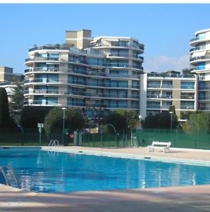 Appartement T2 Islette Du Riou M With Swimming Pool Golf View And Private Parking à Mandelieu Exterior photo