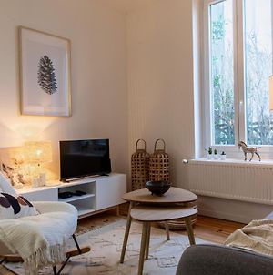 Appartement Dify Blanc Nature - Parilly à Vénissieux Exterior photo