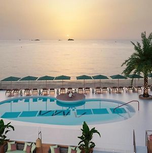 Ama Ibiza Beachfront Suites (Adults Only) Playa d'en Bossa Exterior photo