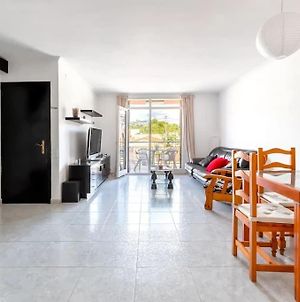 Appartement Bonito Apartamento En La Playa à Castelldefels Exterior photo
