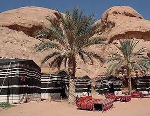 Hôtel Captain'S Desert Camp à Wadi Rum Exterior photo